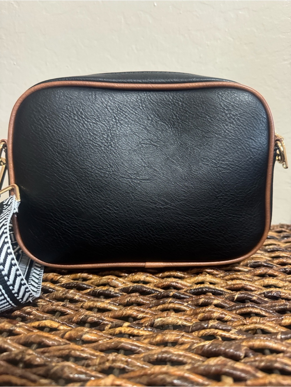 Bostanten Black and Brown Quilted Crossbody with Patterned Strap - Picture 6 of 12